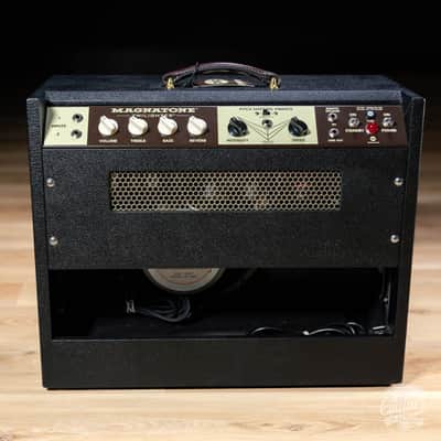 Magnatone Twilighter 22W Reverb/Vibrato 1x12” Combo Amp – Black w/ Black Grill image 7