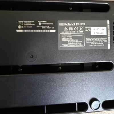 Roland FP-30X 88-Key Digital Portable Piano 2020 - Present - Black image 7