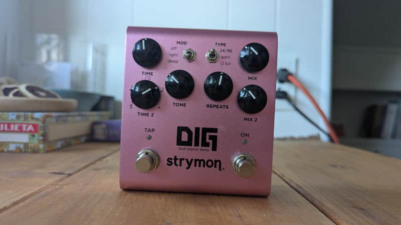 Strymon DIG Dual Digital Delay V2 2022 - Present - Pink image 1