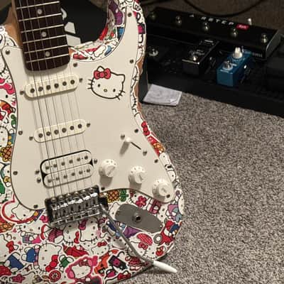 Fender Stratocaster MIM 2004-2008 - hello kitty Stickered image 2