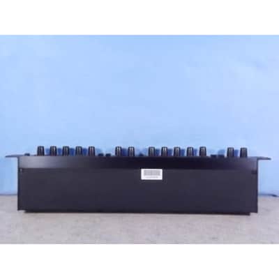 Alesis 3630 Dual-Channel Compressor / Limiter with Gate image 8