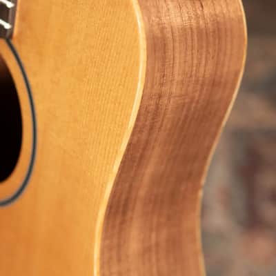 Taylor BT1 Left-Handed Baby Taylor Acoustic Guitar with Gig Bag image 11