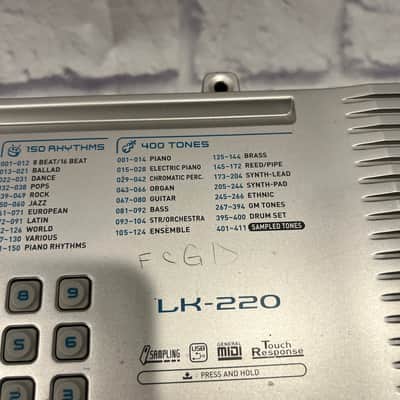 Casio LK-220 61-Key Electronic Keyboard with Lighted Keys image 5