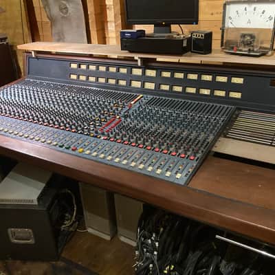 Immagine Amek  M2500 36 channel mixing console - 2