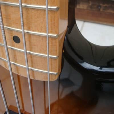 Moollon J-Classic IV 2016 3 Tone Sunburst image 4