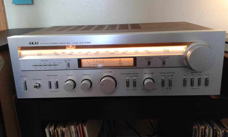 Akai Receiver AA-R30 1980"s silver image 1