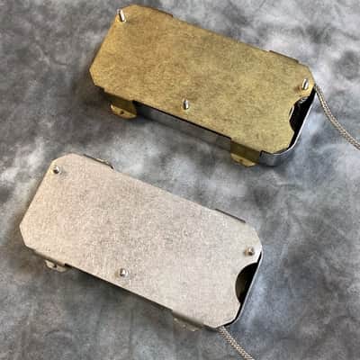 1976 Gibson Thunderbird Bass Pickups image 3