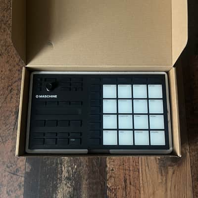 Native Instruments Maschine Mikro MK3 – Excellent Condition, Original Box image 2