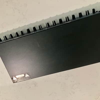 dbx 1066 Dual-Channel Compressor / Limiter / Gate image 17
