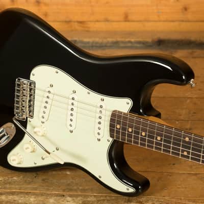 Fender Vintera III Early '60s Stratocaster - Rosewood - Black image 5