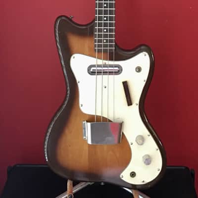 VINTAGE 60’s SILVERTONE BASS GUITAR image 2