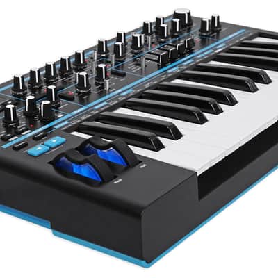 Novation BASS STATION II 25-Key Monophonic MIDI USB Analog Keyboard Synthesizer image 4