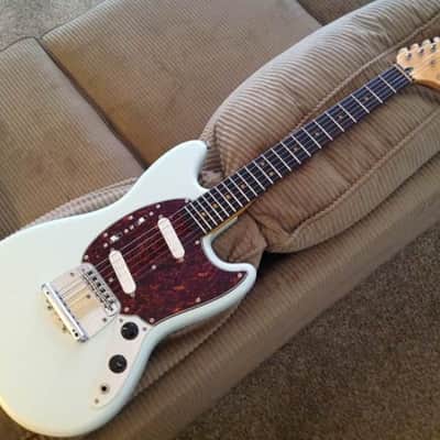 Rare Custom Clay Dot Squier Classic Vibe Mustang image 4