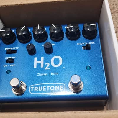 Truetone H2O V3 Chorus and Echo | Reverb