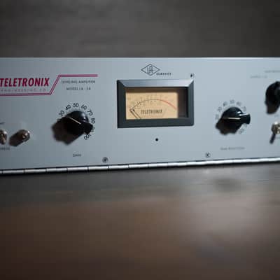 Universal Audio LA-2A Leveling Amplifier / Optical Compressor image 2