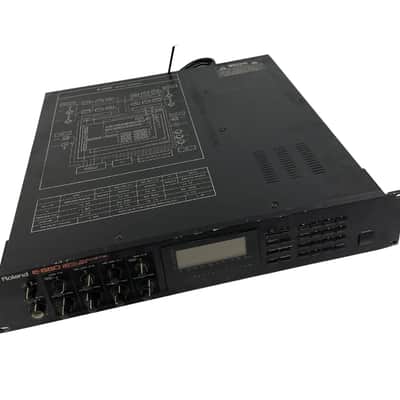 Roland E-660 Digital Stereo Parametric Mastering EQ image 1