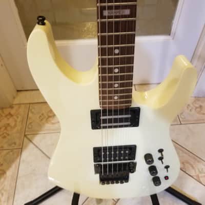 Kramer Sustainer 1989 Cream image 2