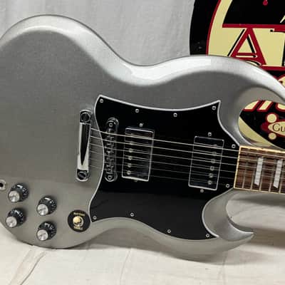 Gibson SG Standard Guitar 2023 - Silver Mist image 2