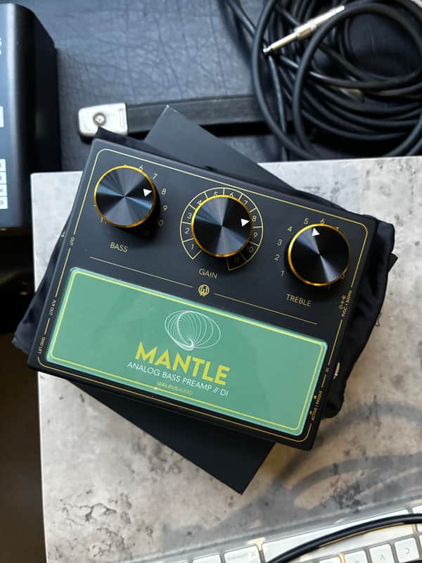 Walrus Audio Mantle Analog Bass Preamp / DI 2026 - Present - Black / Green image 1