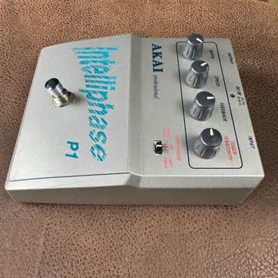 Akai Intelliphase P1 Analog Guitar/Bass Phaser image 6
