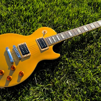 2008 1st Limited Run Gibson Slash COA hand signed by Slash Goldtop 1st run Rare image 6