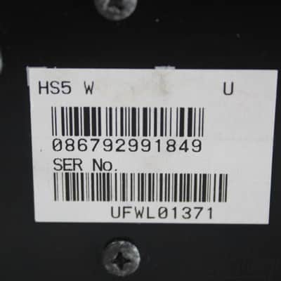 Yamaha Model HS5 2x Pair Powered Speaker System Studio Monitors image 8