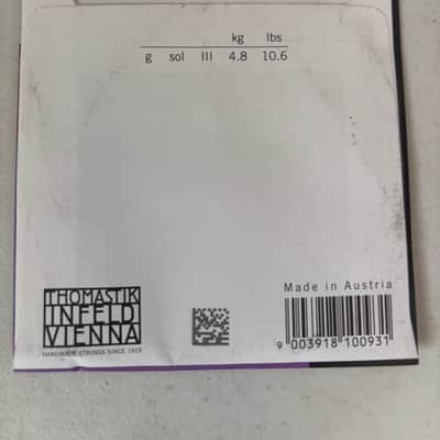 Dominant Viola g 138 Medium Synthetic Core, Silver Wound String image 2