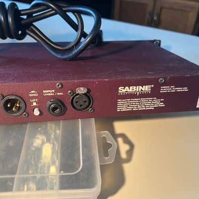 Sabine FBX-1020 Feedback Exterminator with IEC power cord and rack mount bolts/washers. image 7