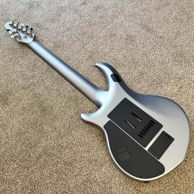 Ernie Ball Music Man Majesty 7 John Petrucci Signature 2017 - Silver Lining image 13