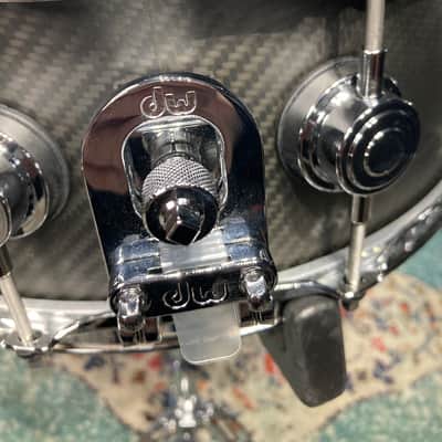 DW - 14x5.5" DRVF6514SVN, Carbon Fiber Snare Drum with Black Nickel Hardware, 2020's image 6