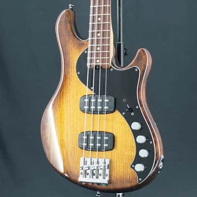 FENDER DIMENSION BASS IV (Mexican, 2004-2007) bass guitars