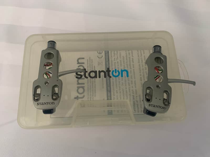 Stanton 680 V3E mounted on Stanton H4S Sold As A Pair image 1