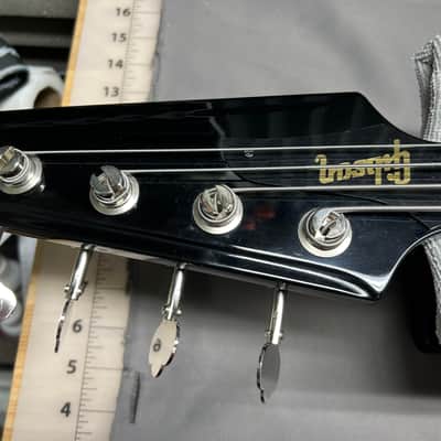 Epiphone Elitist Thunderbird Bass MIJ Vintage Burst image 12