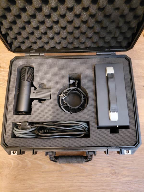 Warm Audio WA-8000 Large Diaphragm Tube Condenser Microphone 2021 - Present - Black image 1