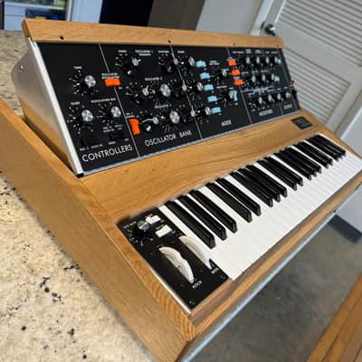 Moog Minimoog Model D Tribute Edition