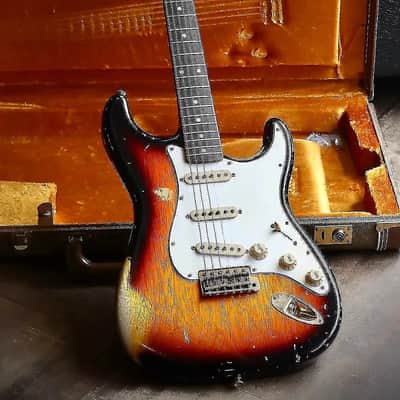 Fender Masterbuilt'60 Korina John Cruz Relic Sunburst 2010 image 3
