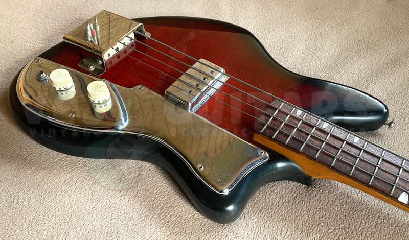 Guyatone EB-4