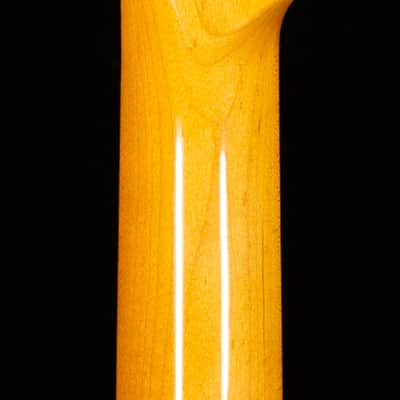 Fender American Vintage II 1963 Telecaster Rosewood Fingerboard 3-Color Sunburstrst (320) image 6