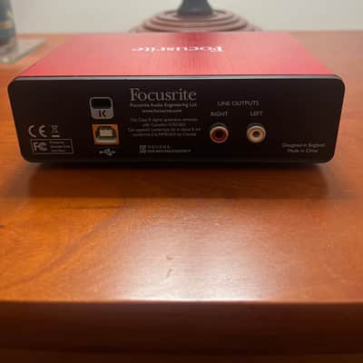 Focusrite Scarlett Solo 2nd Gen USB Audio Interface (Great Condition!) image 3