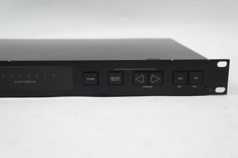SALE Ends May 31] YAMAHA MJC8 MIDI PATCHBAY 8 in / 8 out MIDI
