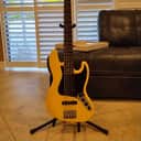 Fender Deluxe Active Jazz Bass V 2015 - Vintage White