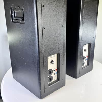 Eastern Acoustic works EAW KF-300i Three-Way Full Range Speakers (One Pair) image 7