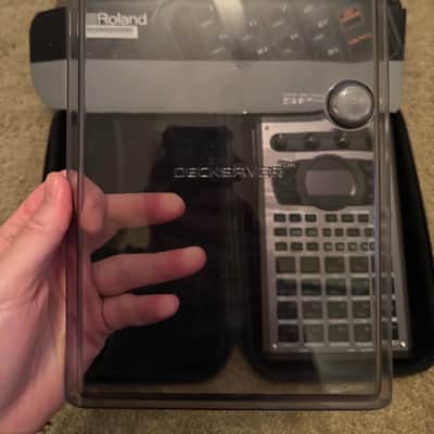 Roland SP-404MkII - Never used - includes case and decksaver image 2