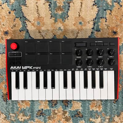 Akai MPK Mini MKIII 25-Key MIDI Controller 2020 - Present - Black