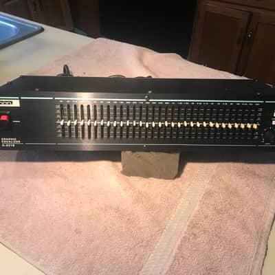 Maxon GE1500 Dual 2/3 Octave 2-Channel Equalizer / EQ Rackmount