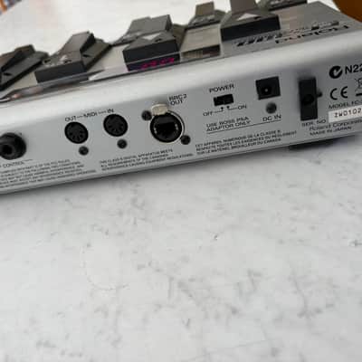 Roland FC-300 MIDI Foot Controller 2007 - 2023 - Silver image 8