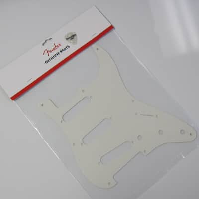 Fender American Vintage 56/59 Stratocaster Pickguard Eggshell USA 0094245049 image 2