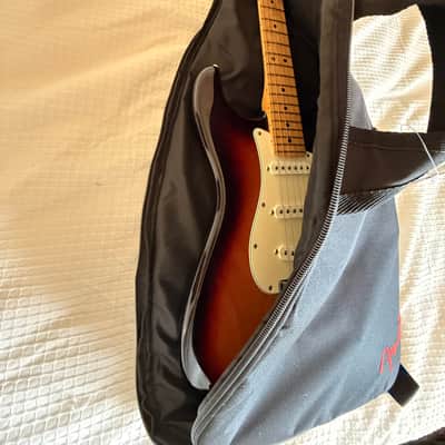 Fender Player Stratocaster 2021 - 3 Tone Sunburst - Excellent Condition - Fender Gig Bag image 13