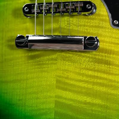 Gibson Victory Figured Top Electric Guitar - Iguana Burst with Hardshell Case image 10
