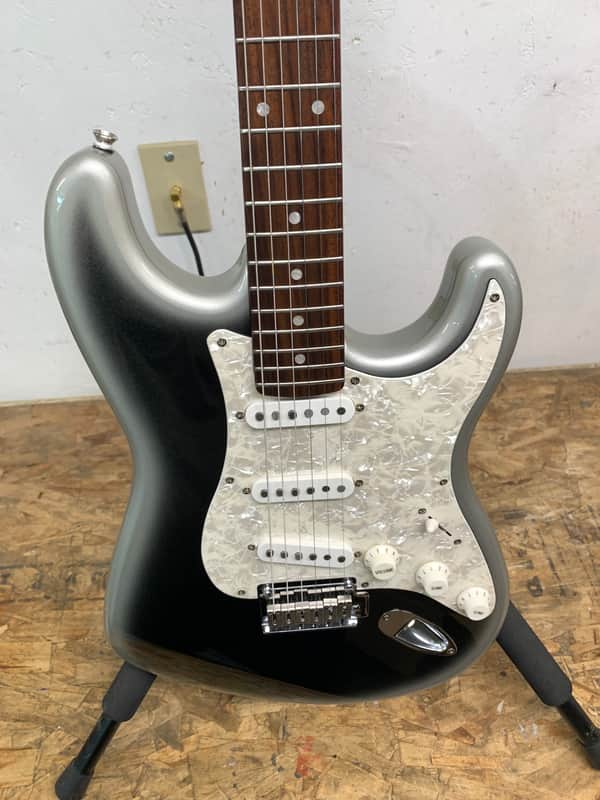 03 Squier Standard Stratocaster in the Elusive Silver Burst | Reverb